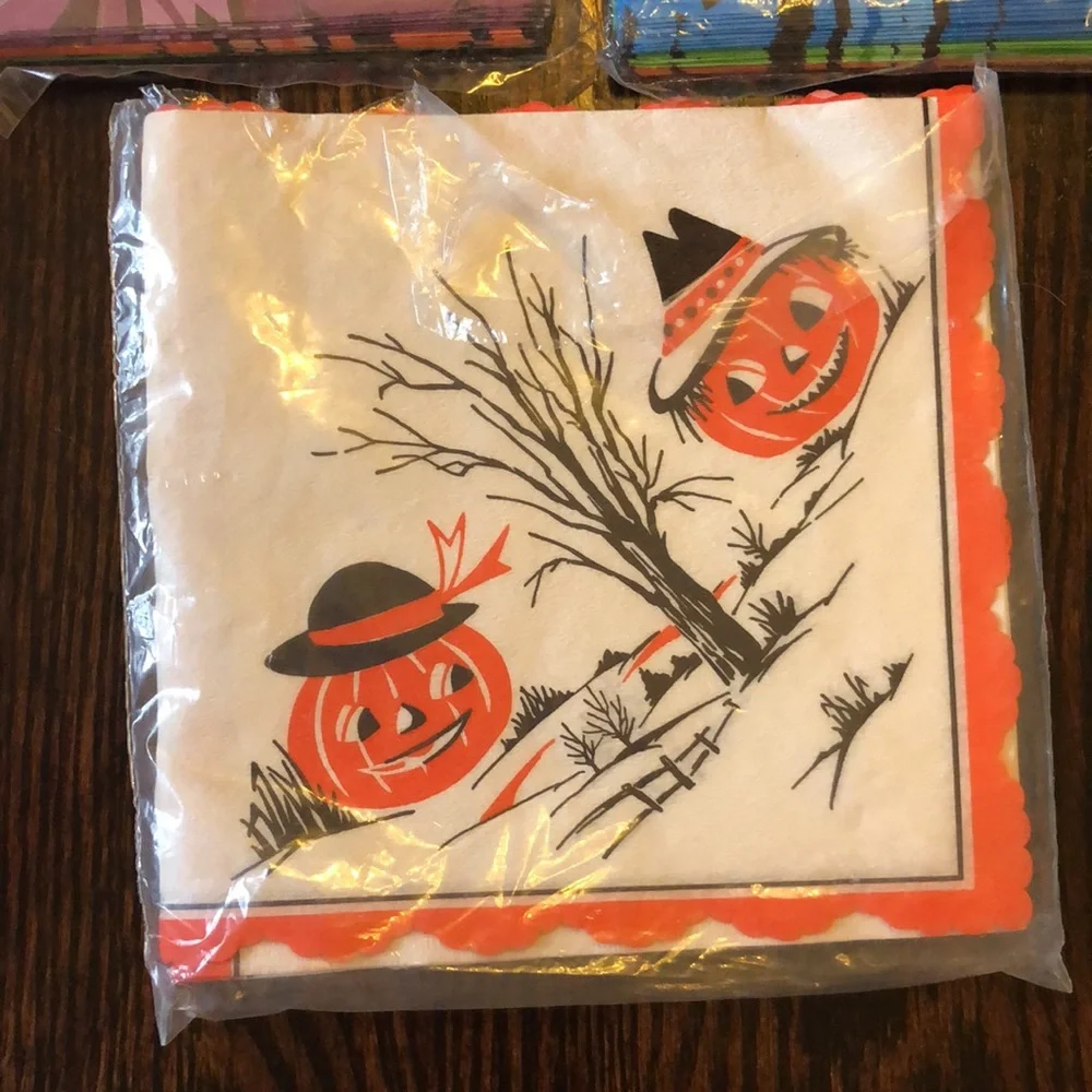 Vintage Halloween Party Paper Lot - Picture 4 of 9